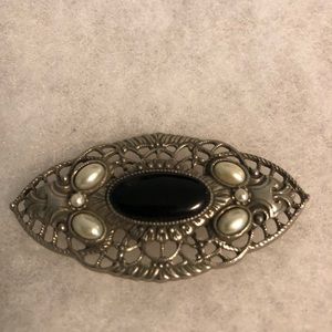 Brooch with Silver tone black and pearl beads